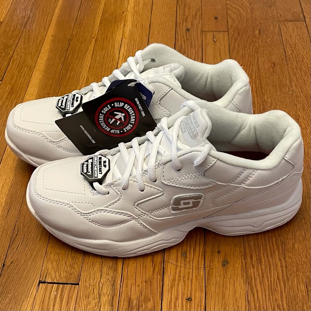 Sketchers Slip Resistant Shoes